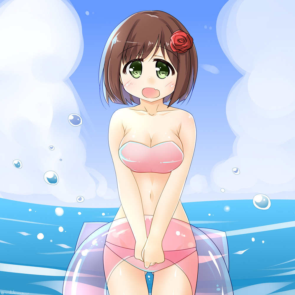 南国ならまだ行ける……にゃ? 水着前川